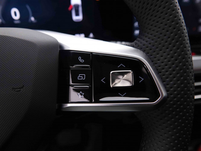 MG_MG_HS_2551727_18.jpg MG_MG_HS_2551727_18.jpg