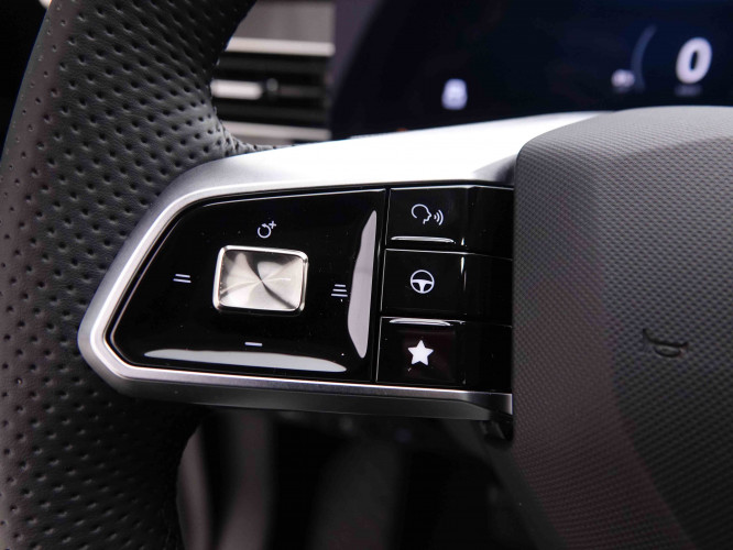 MG_MG_HS_2551729_17.jpg MG_MG_HS_2551729_17.jpg