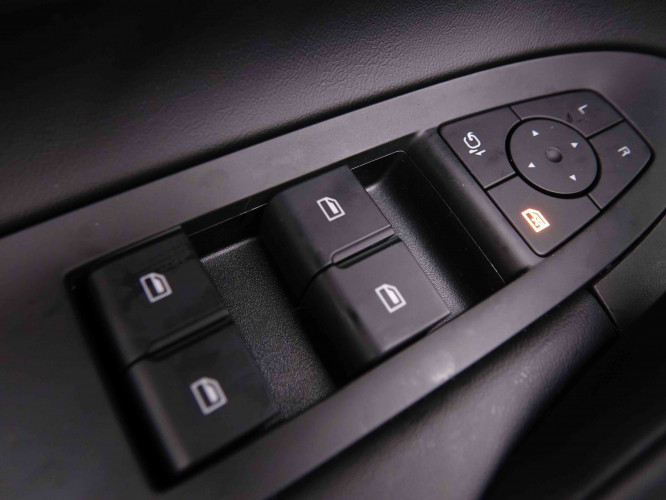 MG_MG_HS_2551749_17.jpg MG_MG_HS_2551749_17.jpg