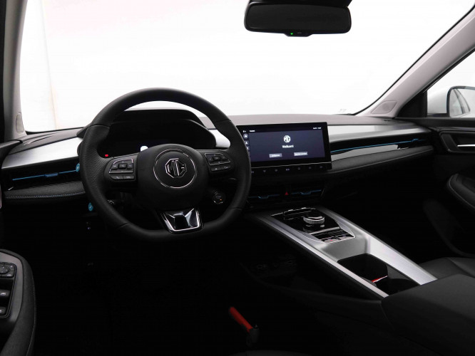 MG_MG_MG5_2550856_61.jpg MG_MG_MG5_2550856_61.jpg