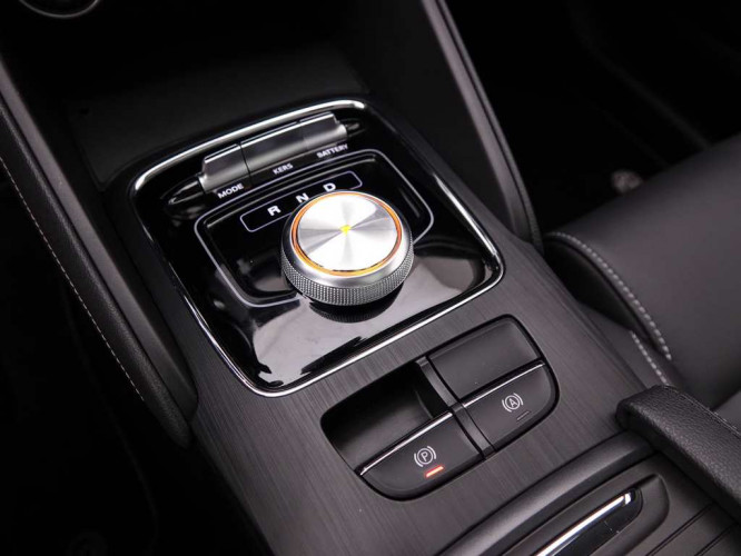 MG_MG_ZS_2547808_14.jpg