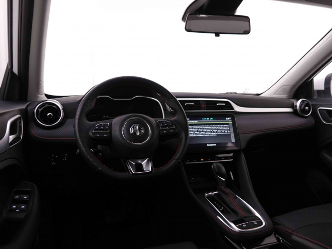 MG_MG_ZS_2548658_7.jpg