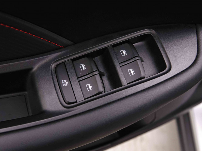 MG_MG_ZS_2548665_20.jpg