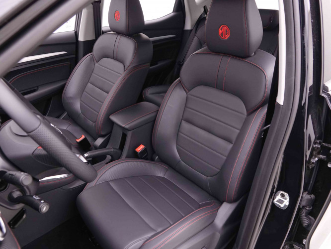 MG_MG_ZS_2549010_6.jpg