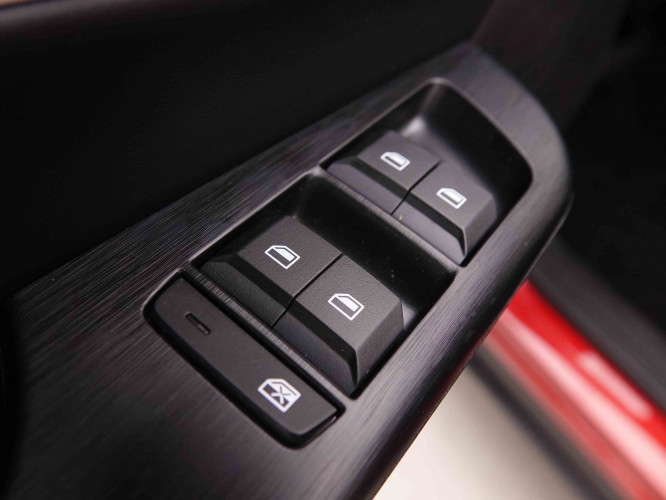 MG_MG_ZS_2550175_20.jpg
