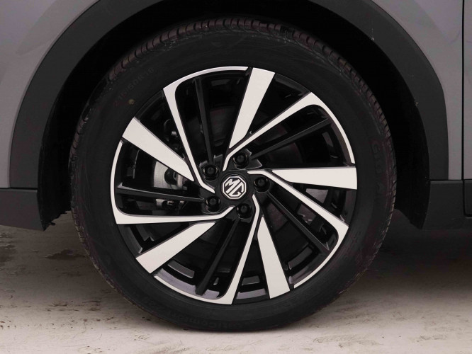 MG_MG_ZS_2551622_21.jpg MG_MG_ZS_2551622_21.jpg