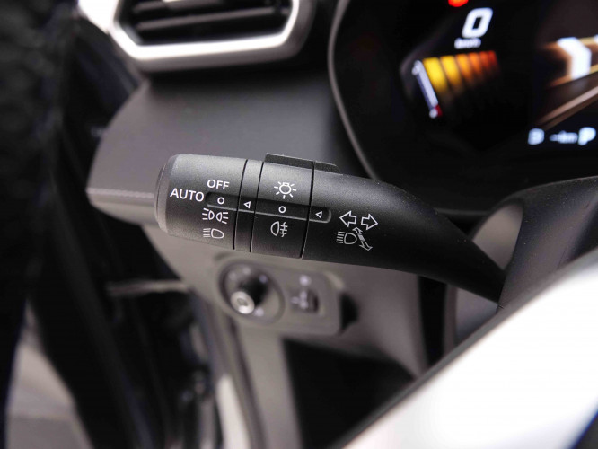 MG_MG_ZS_2652053_74.jpg MG_MG_ZS_2652053_74.jpg