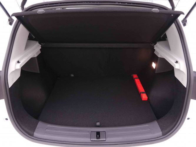 MG_MG_ZS_2652154_5.jpg MG_MG_ZS_2652154_5.jpg