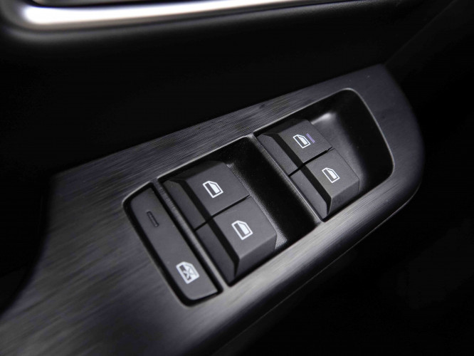 MG_MG_ZS_2652166_49.jpg MG_MG_ZS_2652166_49.jpg
