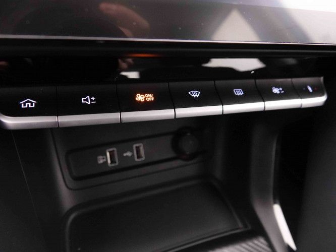 MG_MG_ZS_2652294_12.jpg MG_MG_ZS_2652294_12.jpg