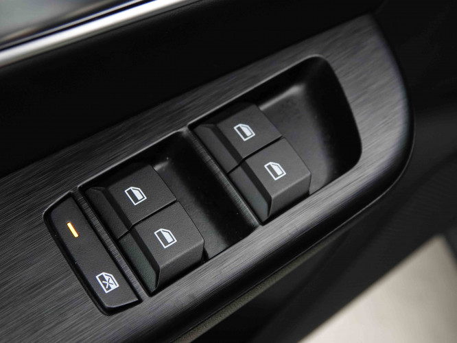 MG_MG_ZS_2653291_15.jpg