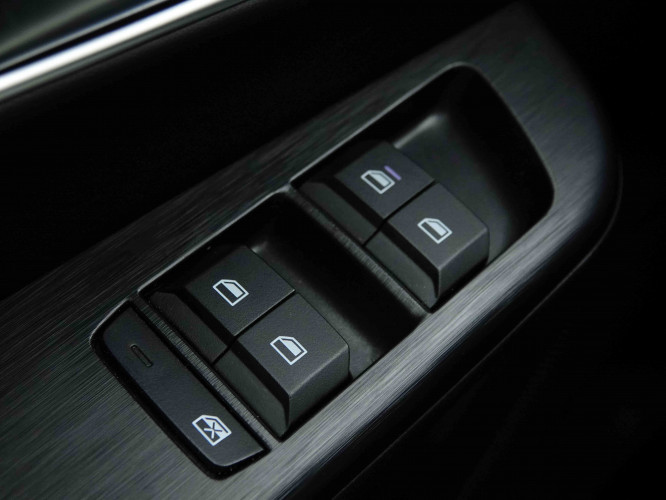 MG_MG_ZS_2653295_19.jpg