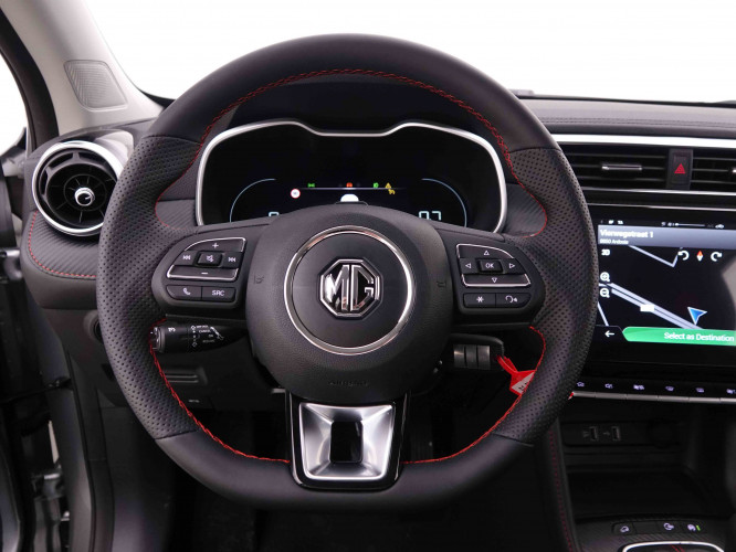 MG_MG_ZS_2654647_35.jpg MG_MG_ZS_2654647_35.jpg