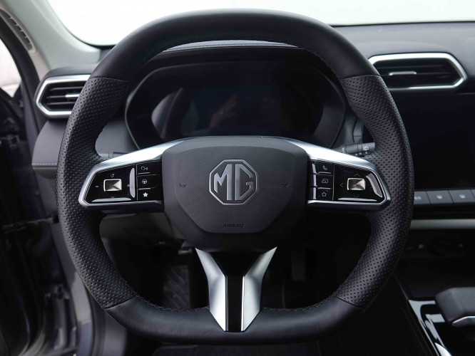 MG_MG_ZS_2655240_8.jpg MG_MG_ZS_2655240_8.jpg