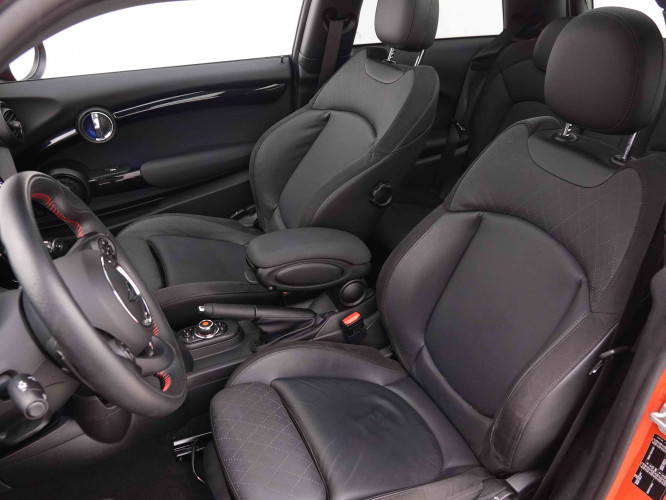 MINI_MINI_COOPERS_2548623_10.jpg