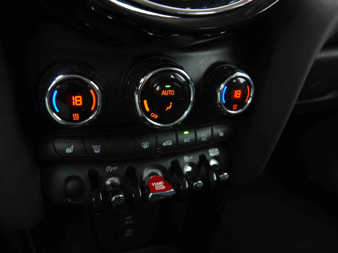 MINI_MINI_COOPER_2654922_11.jpg MINI_MINI_COOPER_2654922_11.jpg
