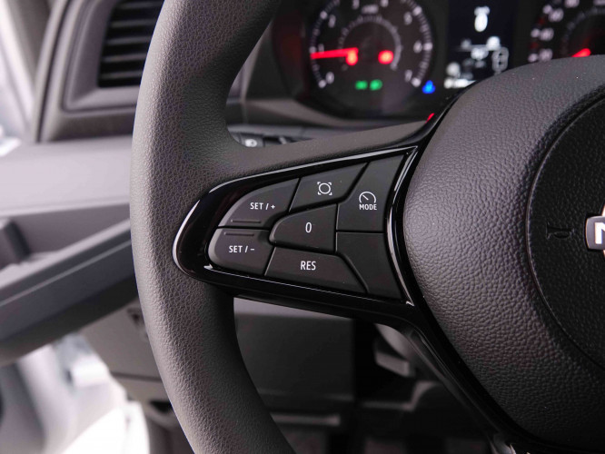 NISSAN_NISSAN_INTERSTAR_2548726_15.jpg