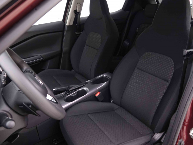 NISSAN_NISSAN_JUKE_2547614_6.jpg