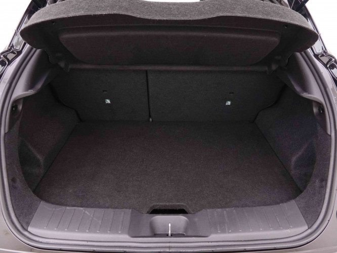 NISSAN_NISSAN_JUKE_2547616_5.jpg