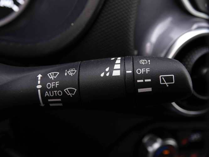NISSAN_NISSAN_JUKE_2547618_15.jpg