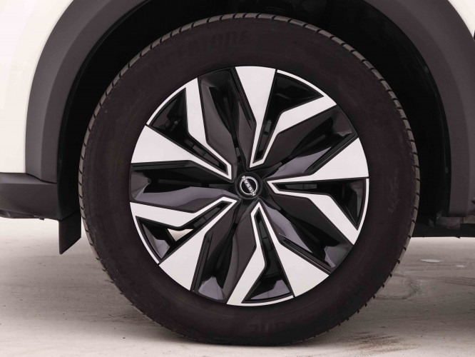 NISSAN_NISSAN_JUKE_2547619_18.jpg