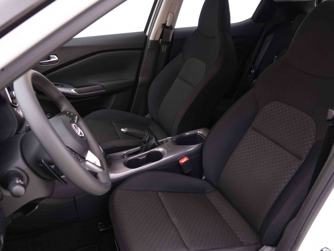 NISSAN_NISSAN_JUKE_2547619_6.jpg