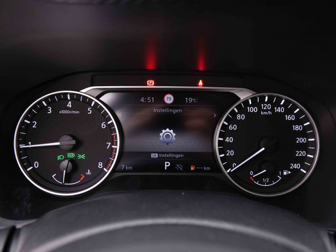 NISSAN_NISSAN_JUKE_2548798_13.jpg