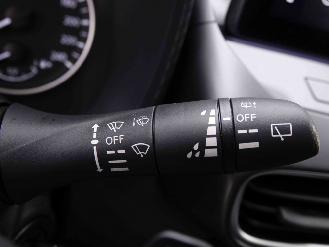NISSAN_NISSAN_JUKE_2548798_15.jpg