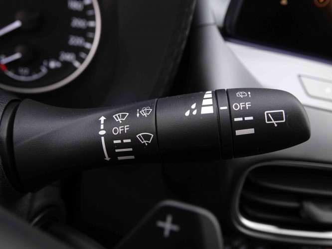 NISSAN_NISSAN_JUKE_2548799_15.jpg