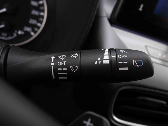 NISSAN_NISSAN_JUKE_2548800_15.jpg
