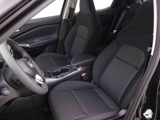 NISSAN_NISSAN_JUKE_2548800_6.jpg