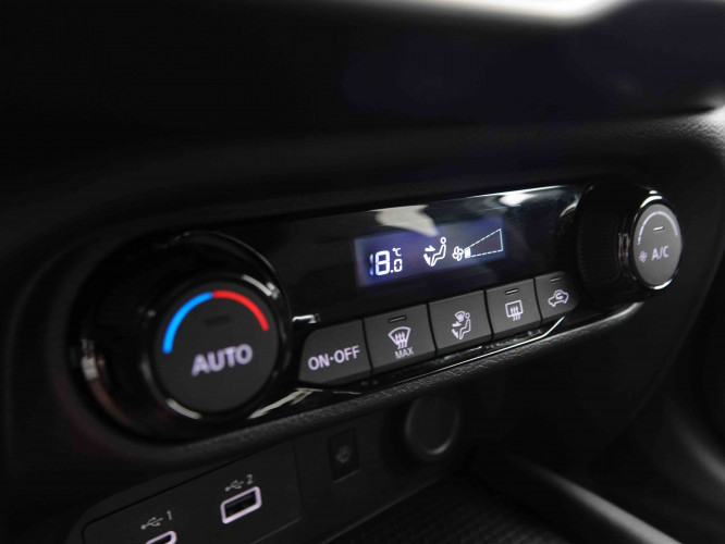 NISSAN_NISSAN_JUKE_2549904_14.jpg