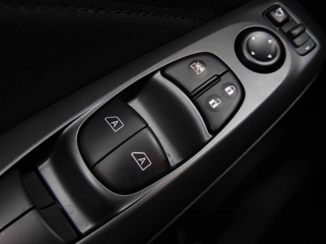 NISSAN_NISSAN_JUKE_2653030_18.jpg