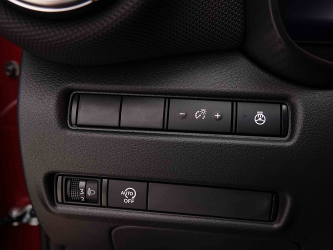 NISSAN_NISSAN_JUKE_2653035_18.jpg