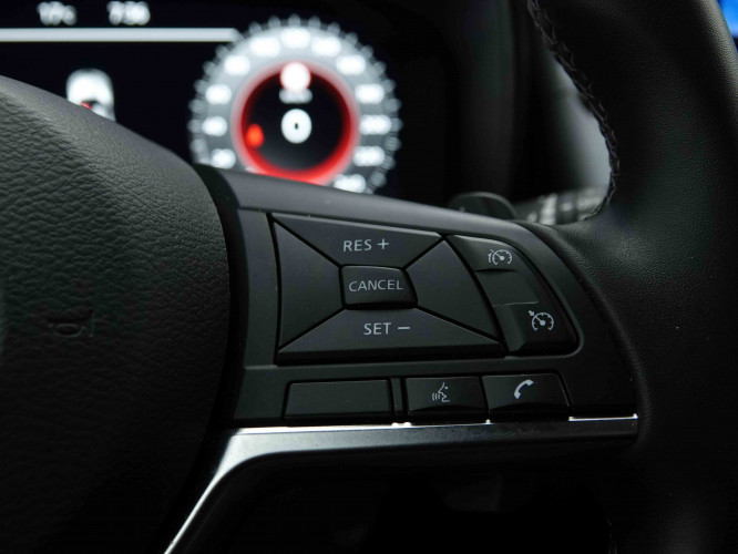 NISSAN_NISSAN_JUKE_2653190_18.jpg