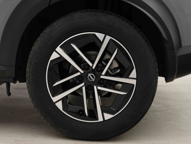 NISSAN_NISSAN_JUKE_2653195_19.jpg