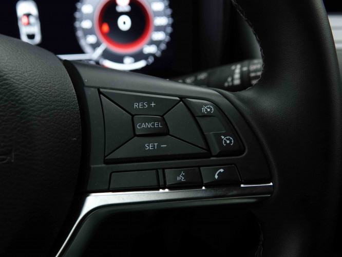 NISSAN_NISSAN_JUKE_2653357_17.jpg