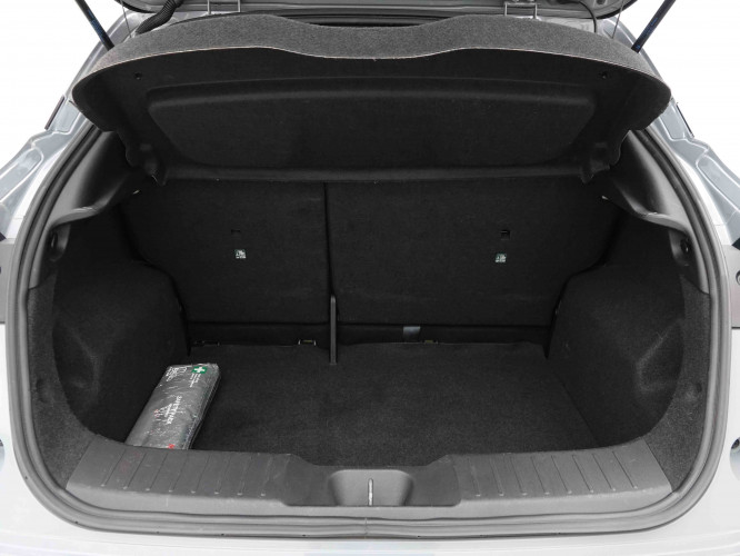 NISSAN_NISSAN_JUKE_2653357_5.jpg