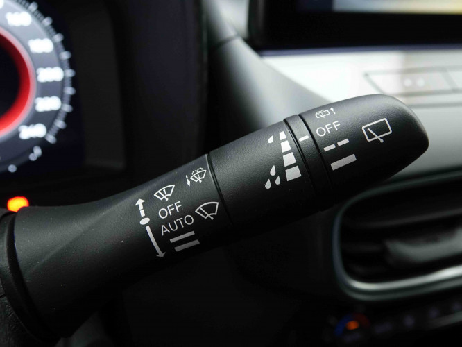 NISSAN_NISSAN_JUKE_2653359_16.jpg