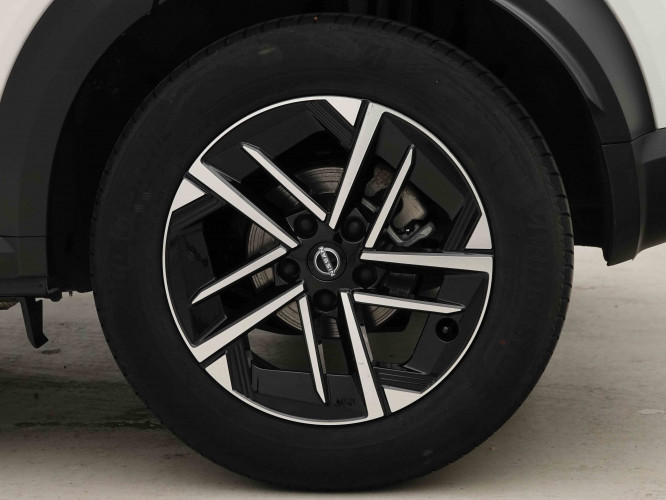 NISSAN_NISSAN_JUKE_2653360_19.jpg