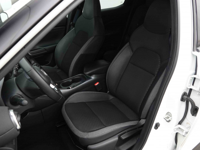 NISSAN_NISSAN_JUKE_2653361_6.jpg