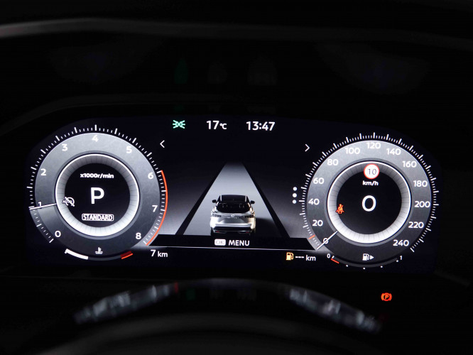 NISSAN_NISSAN_QASHQAI_2547491_16.jpg
