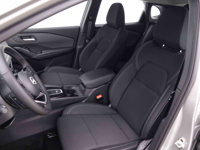 NISSAN_NISSAN_QASHQAI_2547540_6.jpg