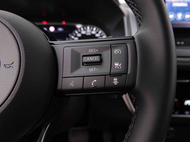 NISSAN_NISSAN_QASHQAI_2547541_18.jpg