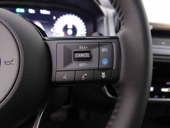 NISSAN_NISSAN_QASHQAI_2547550_17.jpg