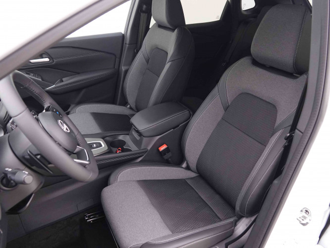 NISSAN_NISSAN_QASHQAI_2547550_6.jpg