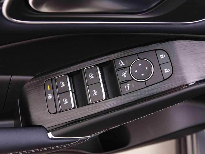 NISSAN_NISSAN_QASHQAI_2548331_22.jpg