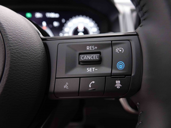 NISSAN_NISSAN_QASHQAI_2548810_18.jpg