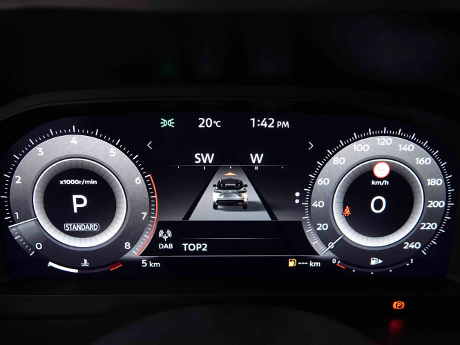 NISSAN_NISSAN_QASHQAI_2548815_15.jpg