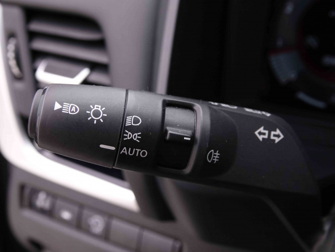 NISSAN_NISSAN_QASHQAI_2549183_15.jpg